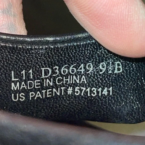 Cole Haan  Wedge Sandals - Picture 7 of 7